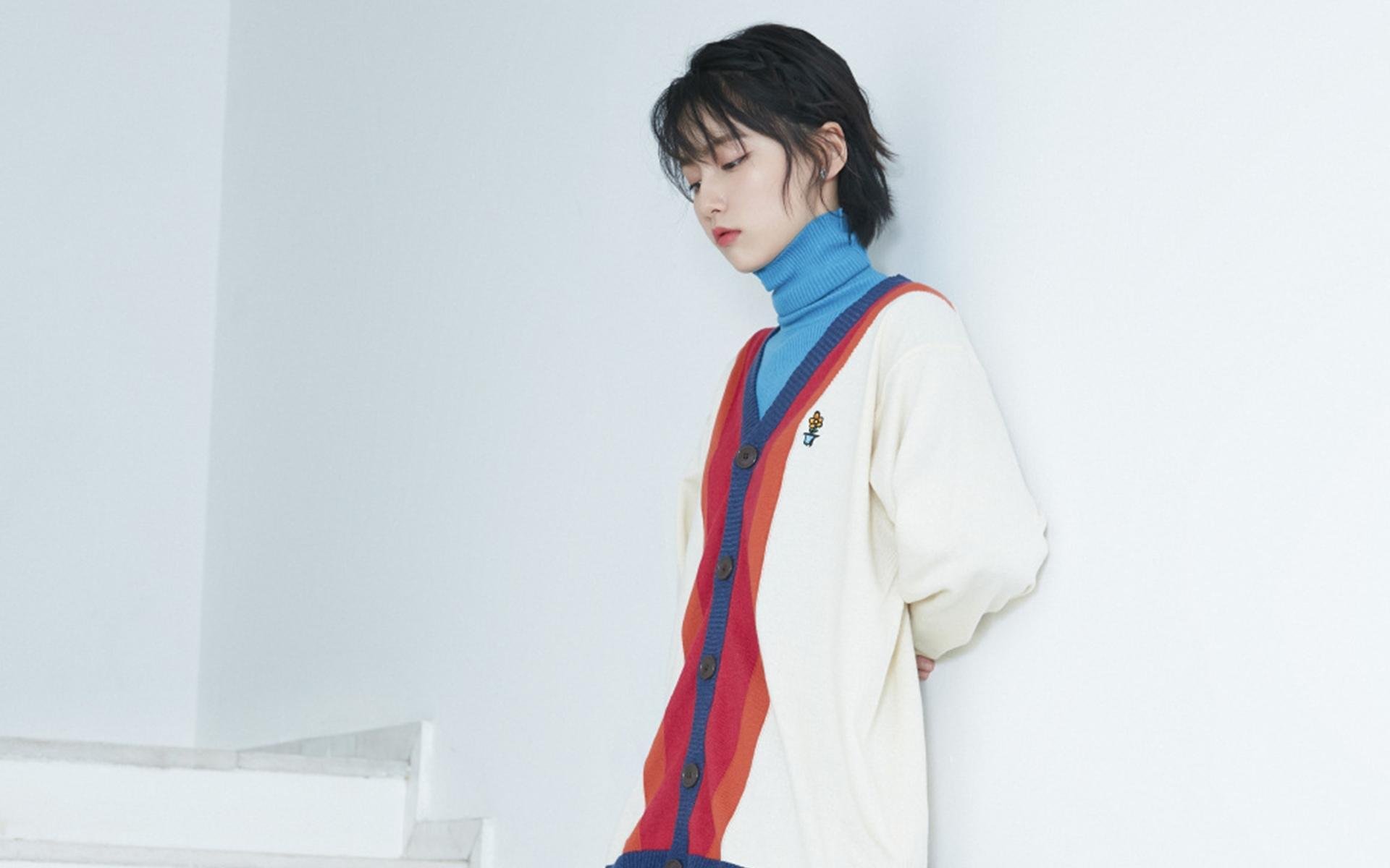 吉达联合防线失误致关键失球,吉达球场