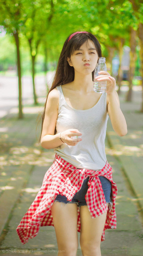 电竞职业选手饮食营养与体能训练结合的科学指导,电竞选手伙食